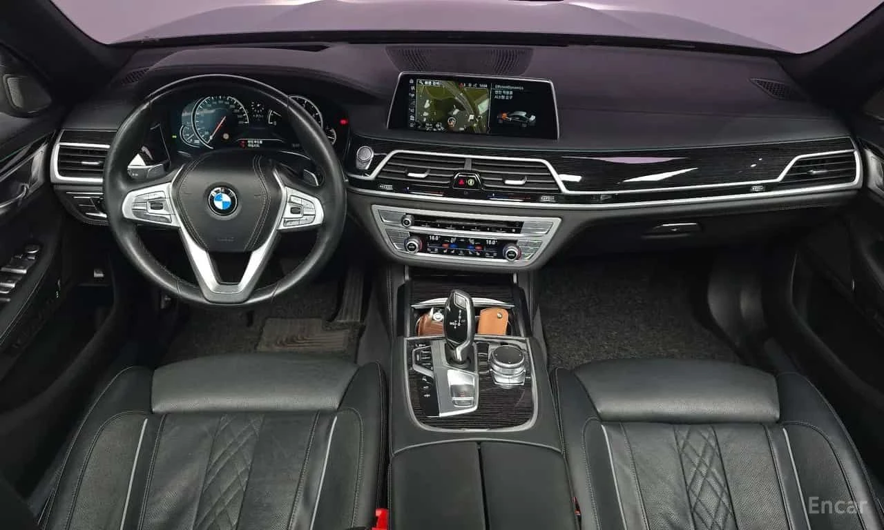 BMW 730 * 730Ld xDrive M Sport * CARFAX * ЦЕНА ДО БГ, снимка 6 - Автомобили и джипове - 55511082
