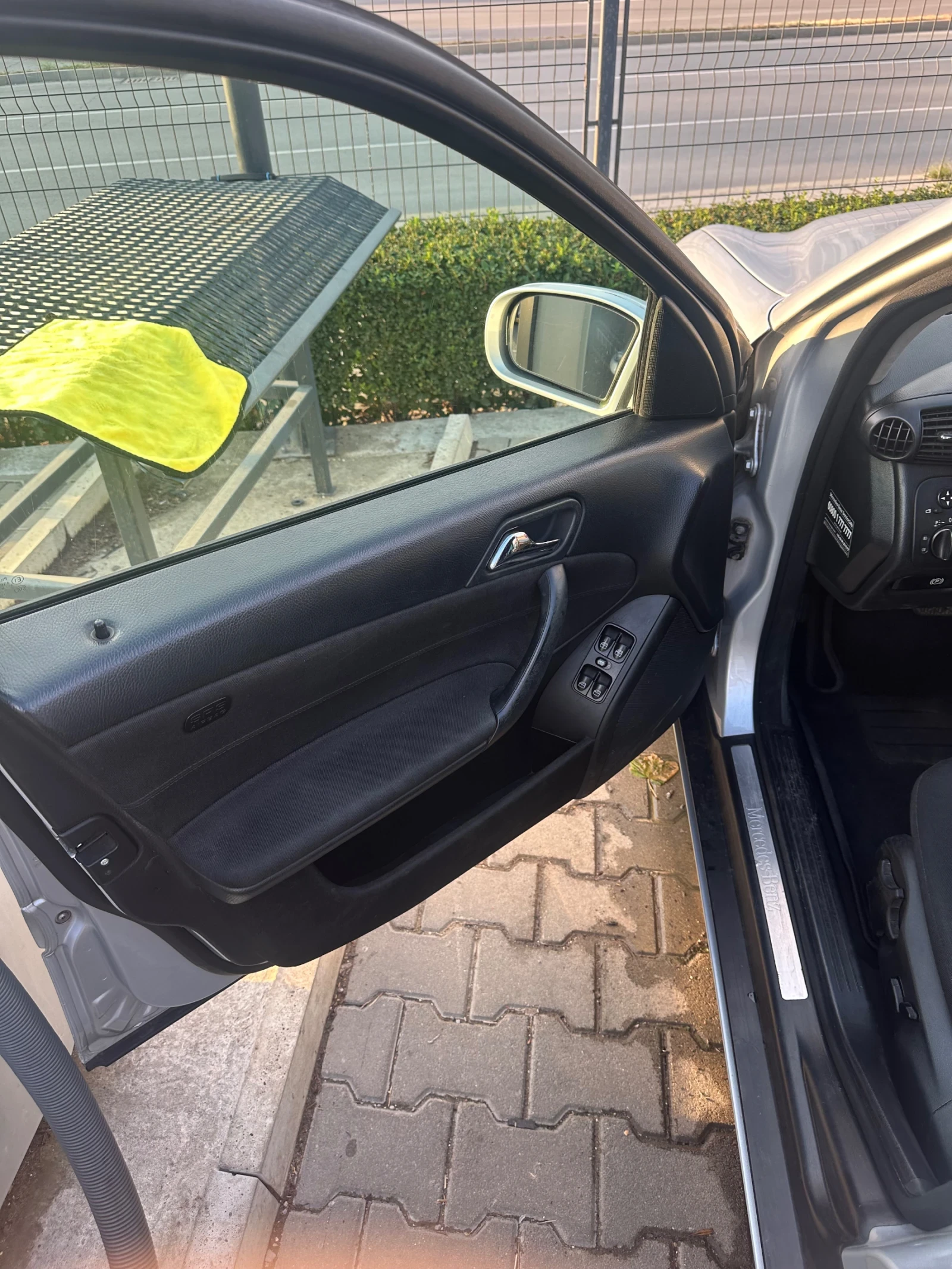 Mercedes-Benz C 200 C200 CDI, снимка 15 - Автомобили и джипове - 55838192