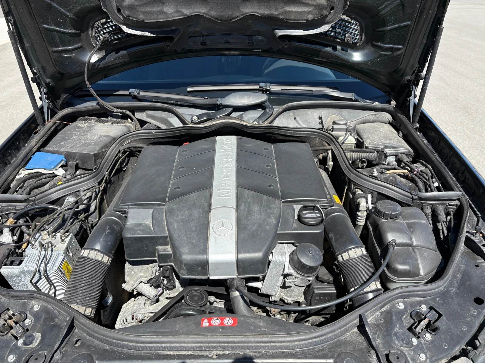 Mercedes-Benz E 240, снимка 11 - Автомобили и джипове - 55905124