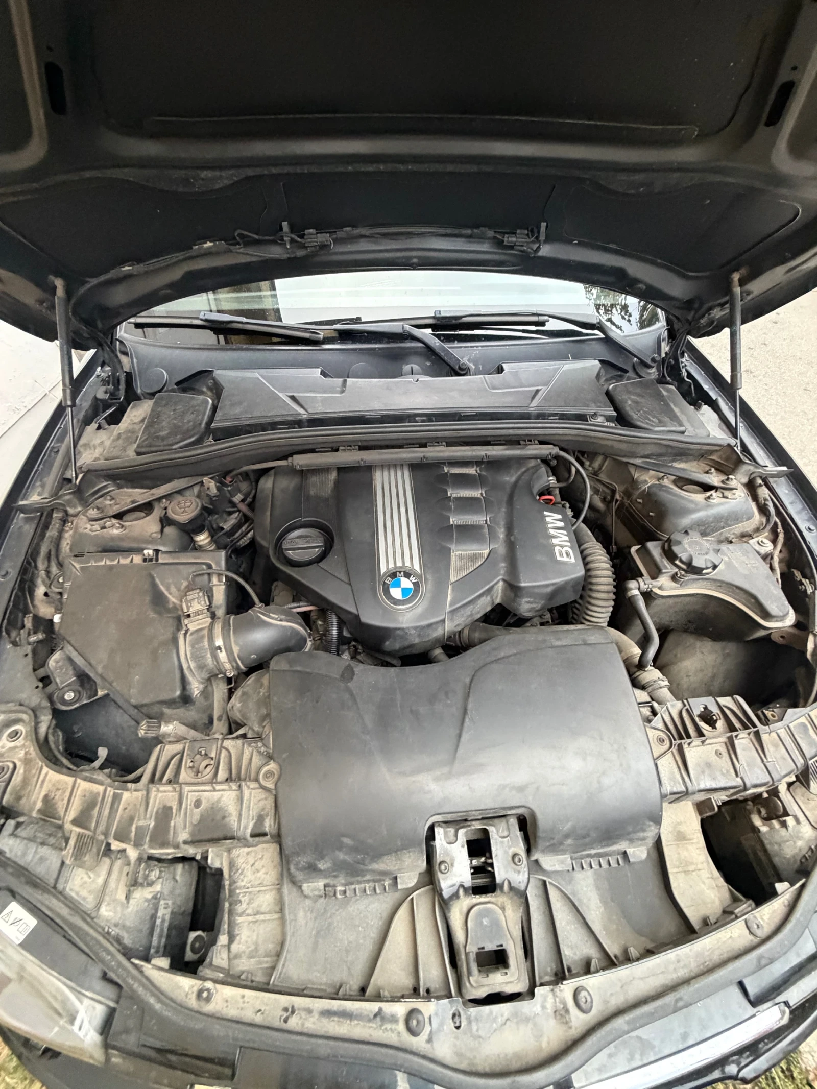 BMW 120 Facelift, снимка 10 - Автомобили и джипове - 56568111