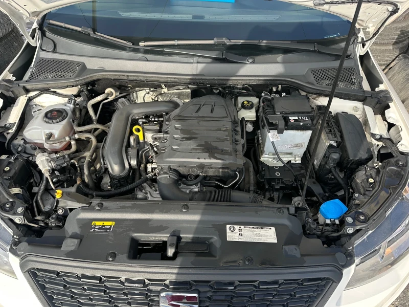 Seat Arona 1.0TGI- Фабричен Метан, снимка 13 - Автомобили и джипове - 38483287