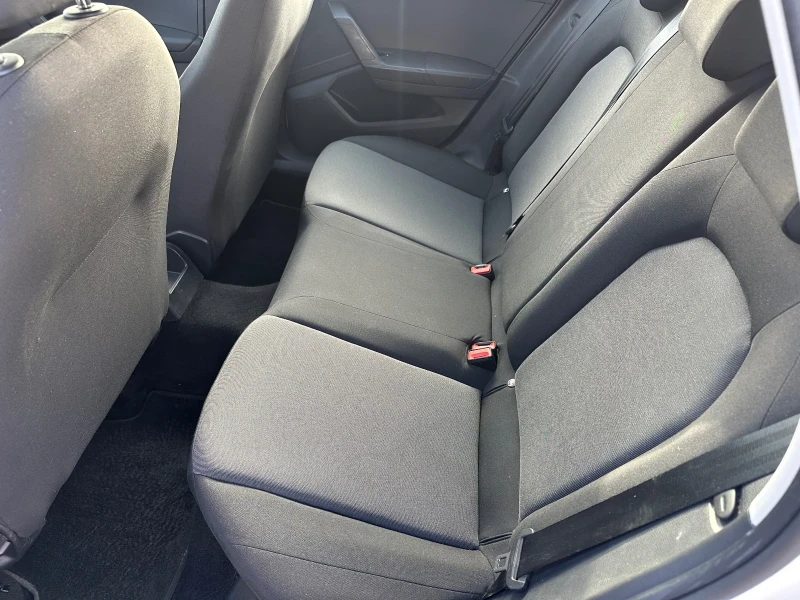 Seat Arona 1.0TGI- Фабричен Метан, снимка 12 - Автомобили и джипове - 38483287