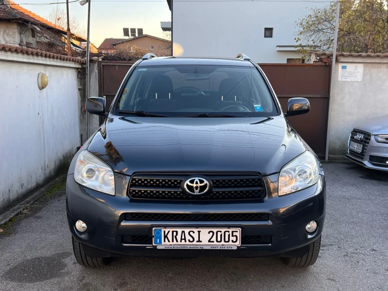 Toyota Rav4 2.0I ГАЗОВ ИНЖЕКЦИОН, снимка 2 - Автомобили и джипове - 48004959