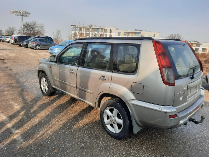 Nissan X-trail 2.2d  4x4, снимка 3 - Автомобили и джипове - 49590287