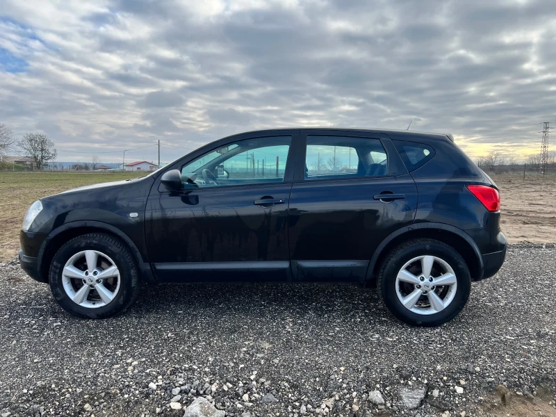 Nissan Qashqai, снимка 4 - Автомобили и джипове - 52750155