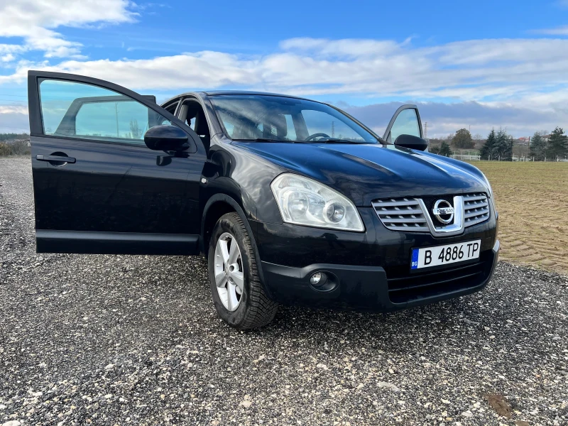 Nissan Qashqai, снимка 6 - Автомобили и джипове - 52750155