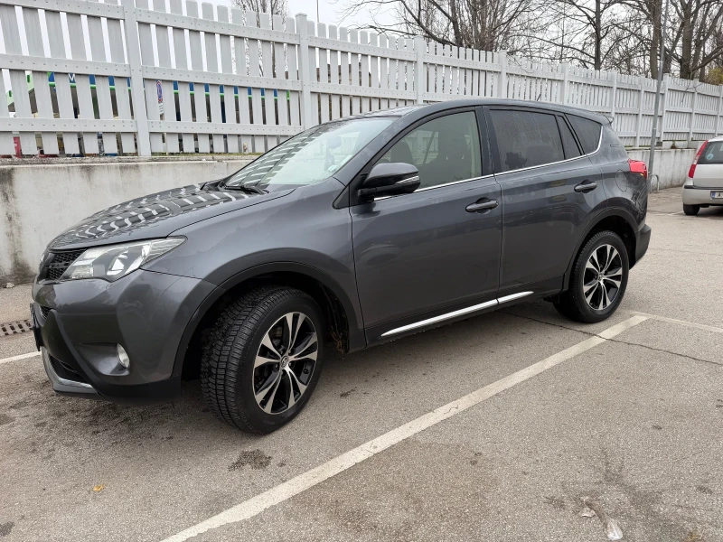 Toyota Rav4, снимка 5 - Автомобили и джипове - 52792235