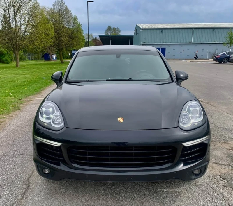 Porsche Cayenne CARFAX* АВТОФИНАНСИРАНЕ БЕЗ ПЪРВОНАЧАЛНА ВНОСКА, снимка 3 - Автомобили и джипове - 52839460