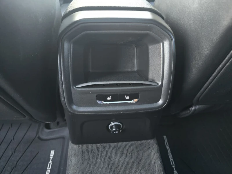 Porsche Macan S* PREMIUM PLUS PKG* PANO* AWD* , снимка 16 - Автомобили и джипове - 53180164