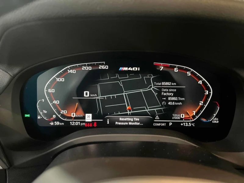 BMW X3 * M40i * CARFAX * ПОДГРЕВ НА ВОЛАНА* ПАНОРАМА* , снимка 8 - Автомобили и джипове - 53255640