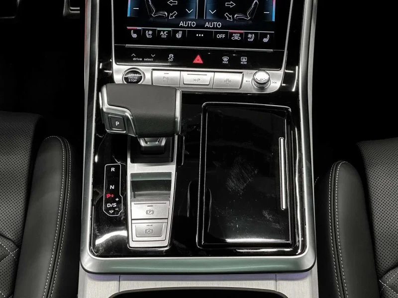 Audi Q8 50TDI Quattro S-Line, снимка 10 - Автомобили и джипове - 53280679