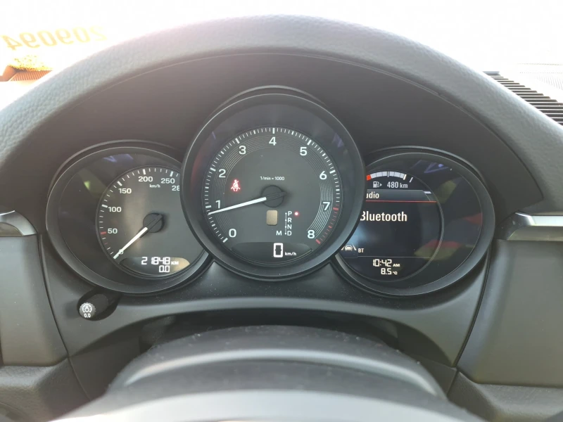 Porsche Macan T, снимка 9 - Автомобили и джипове - 53479616
