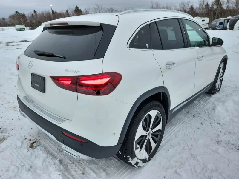 Mercedes-Benz GLA 250 * 4MATIC AWD * BURMEISTER* 2КЛЮЧА* ПОДГРЕВ* KEYLES, снимка 3 - Автомобили и джипове - 53540316