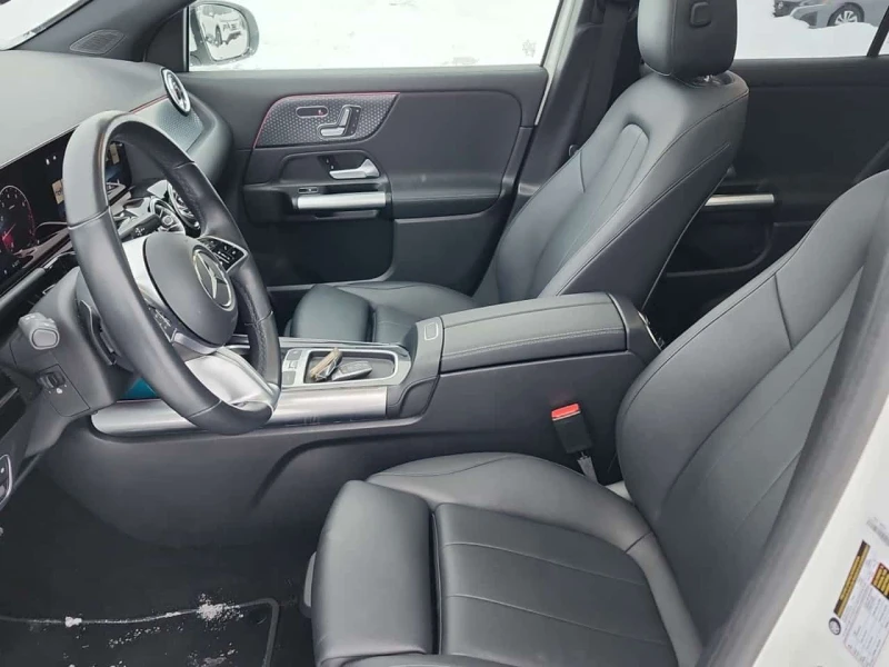 Mercedes-Benz GLA 250 * 4MATIC AWD * BURMEISTER* 2КЛЮЧА* ПОДГРЕВ* KEYLES, снимка 5 - Автомобили и джипове - 53540316