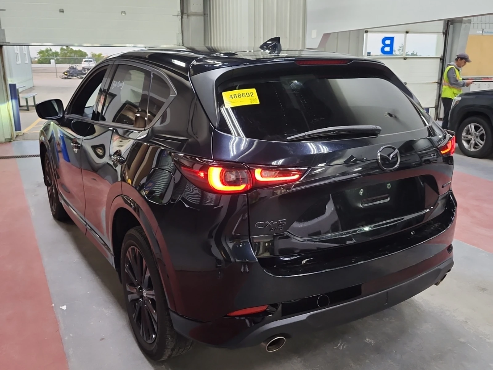 Mazda CX-5 2.5 S PREMIUM PACKAGE* CARFAX* БЕЗ ПЪРВОНАЧАЛНА - изображение 4