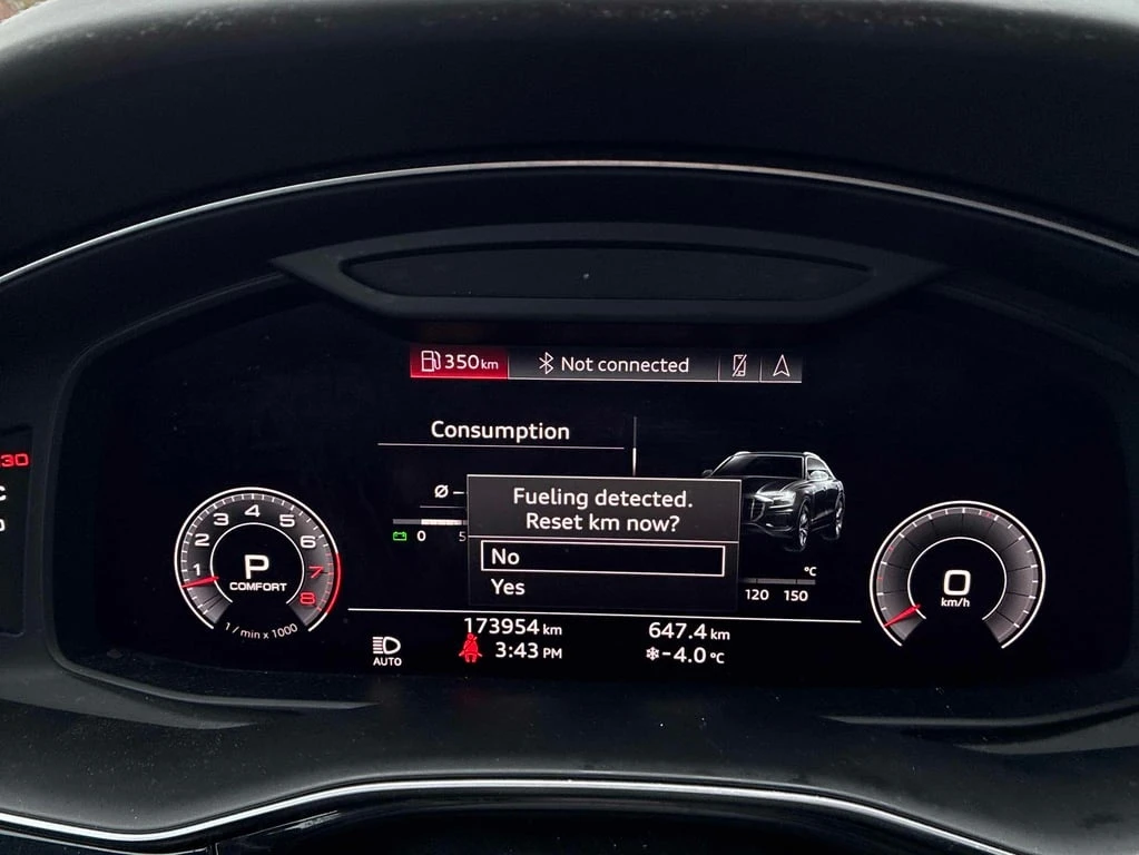 Audi Q8 * Technik * CARFAX * БЕЗ ПЪРВОНАЧАЛНА ВНОСКА - изображение 8