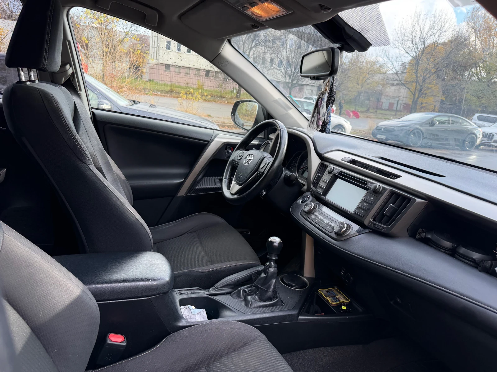 Toyota Rav4 | Mobile.bg � ����������� 7