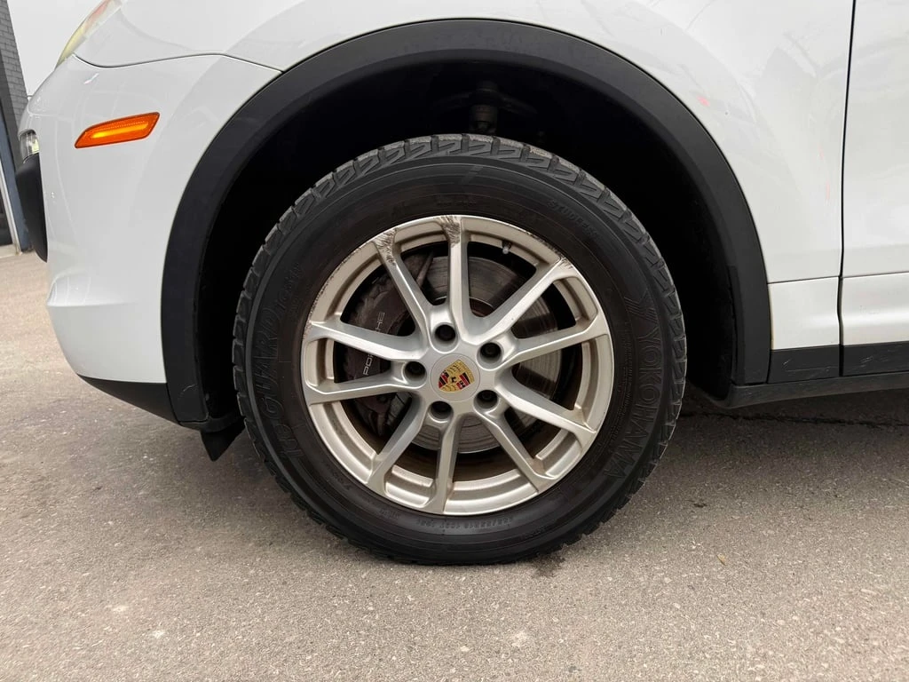 Porsche Cayenne * AWD 4dr * CARFAX * ЦЕНА ДО БГ - изображение 6