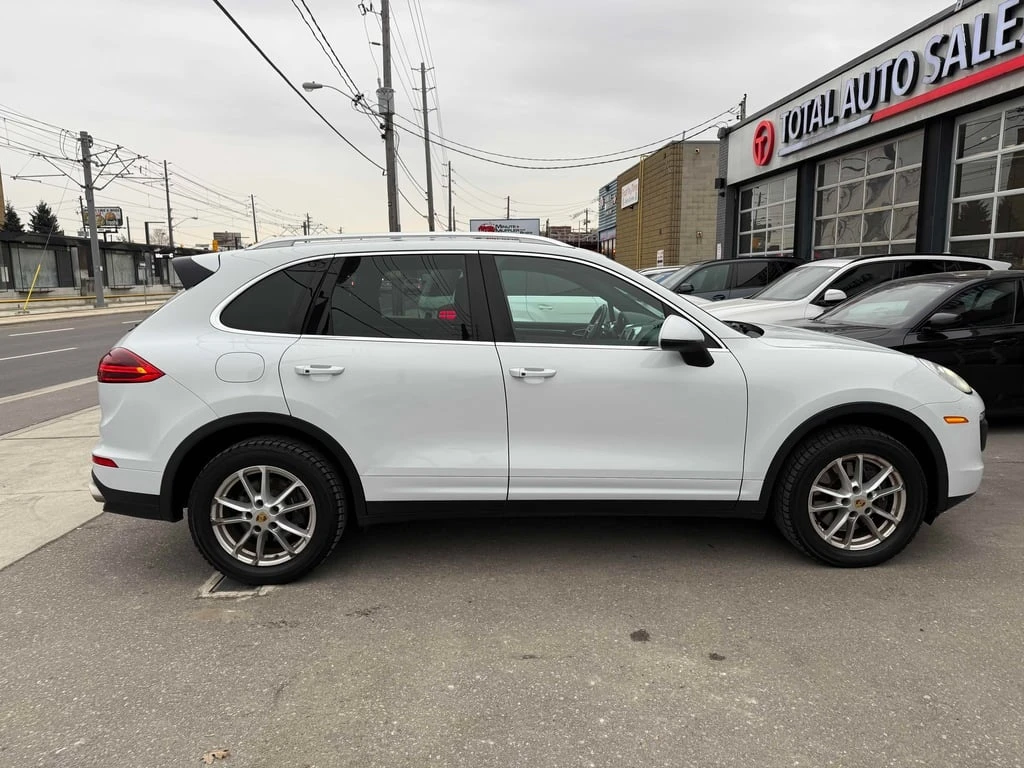 Porsche Cayenne * AWD 4dr * CARFAX * ЦЕНА ДО БГ - изображение 3