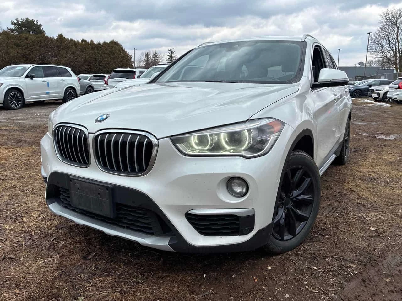 BMW X1 xDrive28i /СARFAX/ГУМИ+ ДЖАНТИ/ПАНО/КЛИП