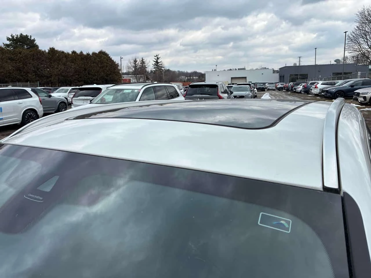 BMW X1 xDrive28i /СARFAX/ГУМИ+ ДЖАНТИ/ПАНО/КЛИП, снимка 10 - Автомобили и джипове - 53930326