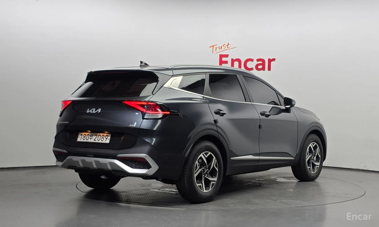 Kia Sportage 2.0D Prestige 4x4* DISTRONIC* ПОДГРЕВ* ОБДУХВАНЕ* , снимка 3 - Автомобили и джипове - 55352433