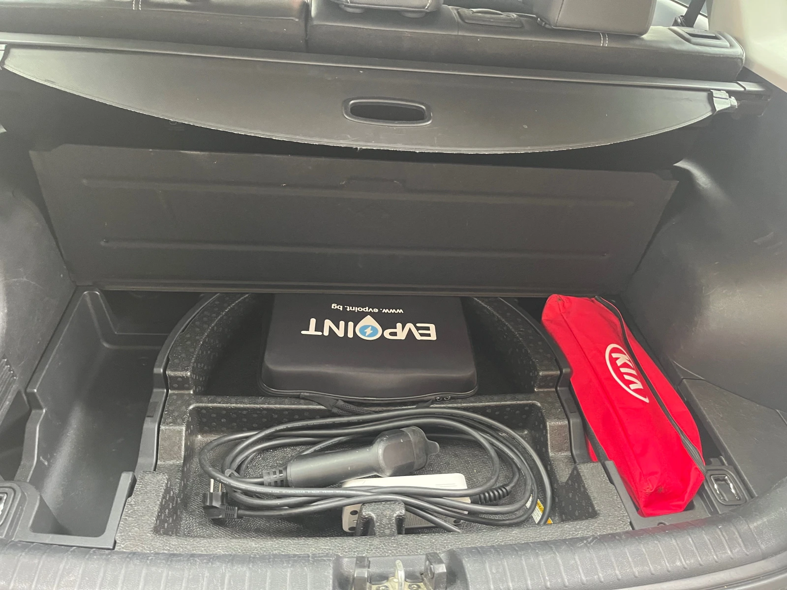 Kia Niro Executive, Каско, JBL, снимка 7 - Автомобили и джипове - 56521857