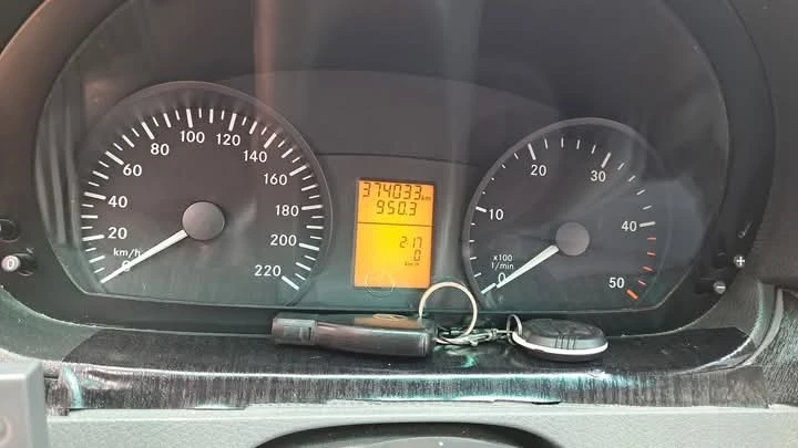 Mercedes-Benz Vito  - изображение 5