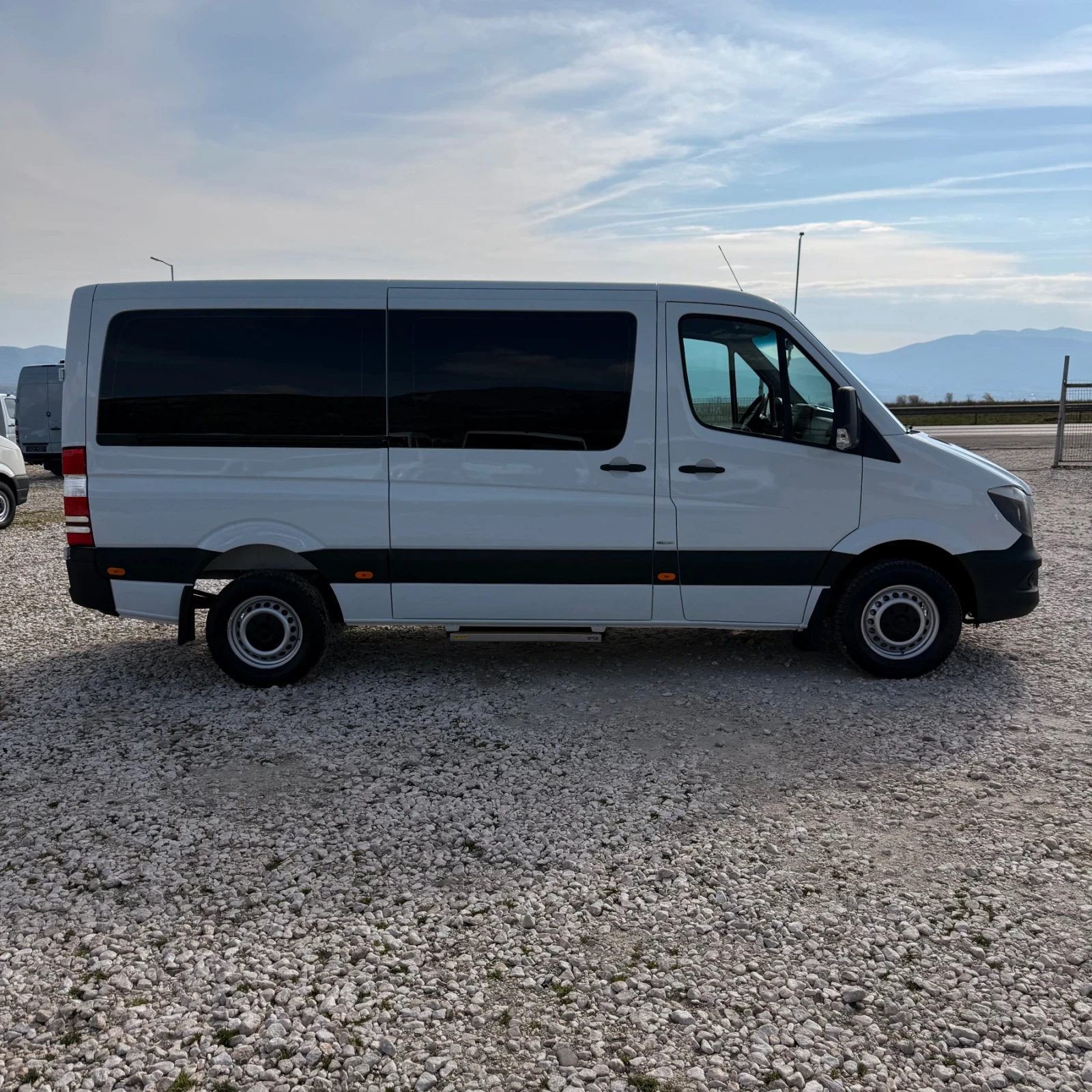 Mercedes-Benz Sprinter 313 ЛИЗИНГ-9местен-Клима-ЕВРО6, снимка 6 - Бусове и автобуси - 53986606