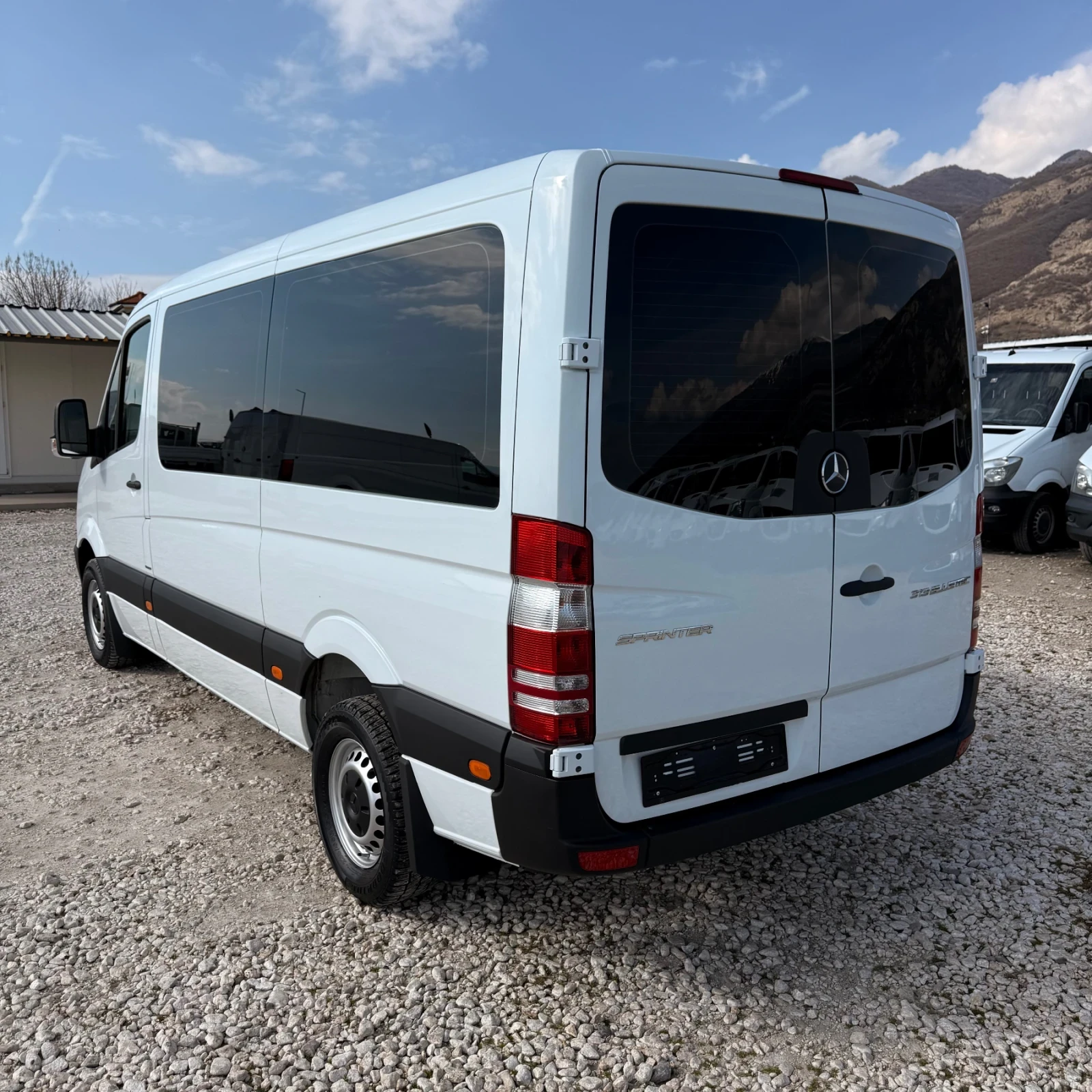 Mercedes-Benz Sprinter 313 ЛИЗИНГ-9местен-Клима-ЕВРО6, снимка 5 - Бусове и автобуси - 53986606