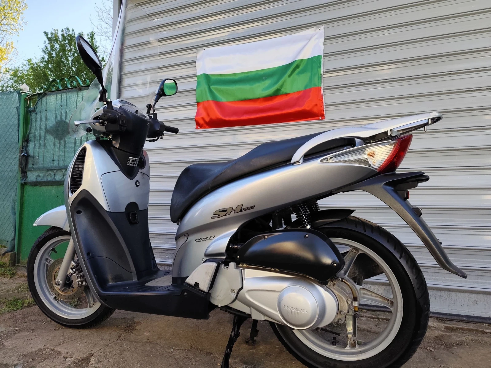 Honda Sh 125- A1 - изображение 9