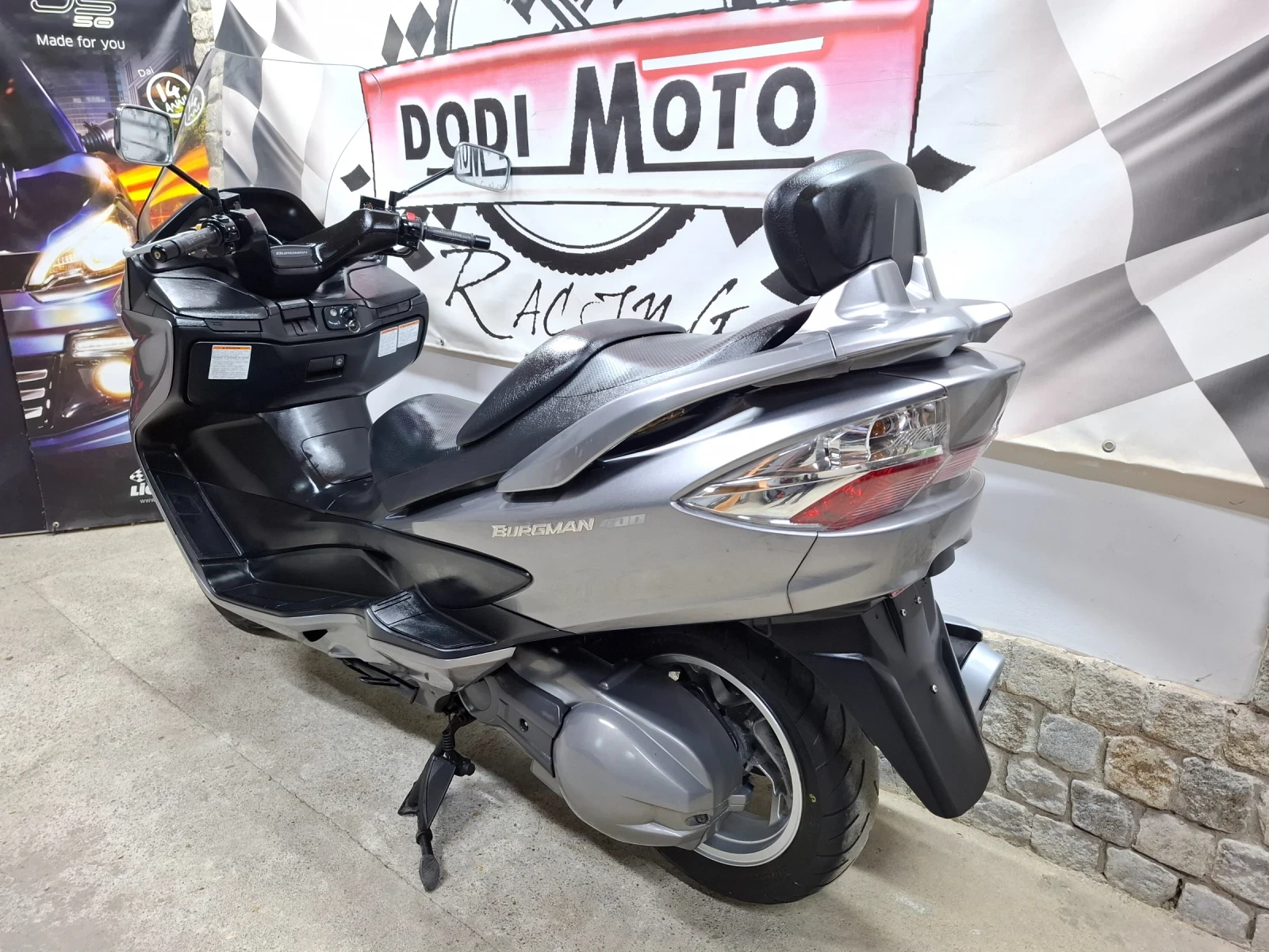 Suzuki Burgman 400i K7 * * *  - изображение 6
