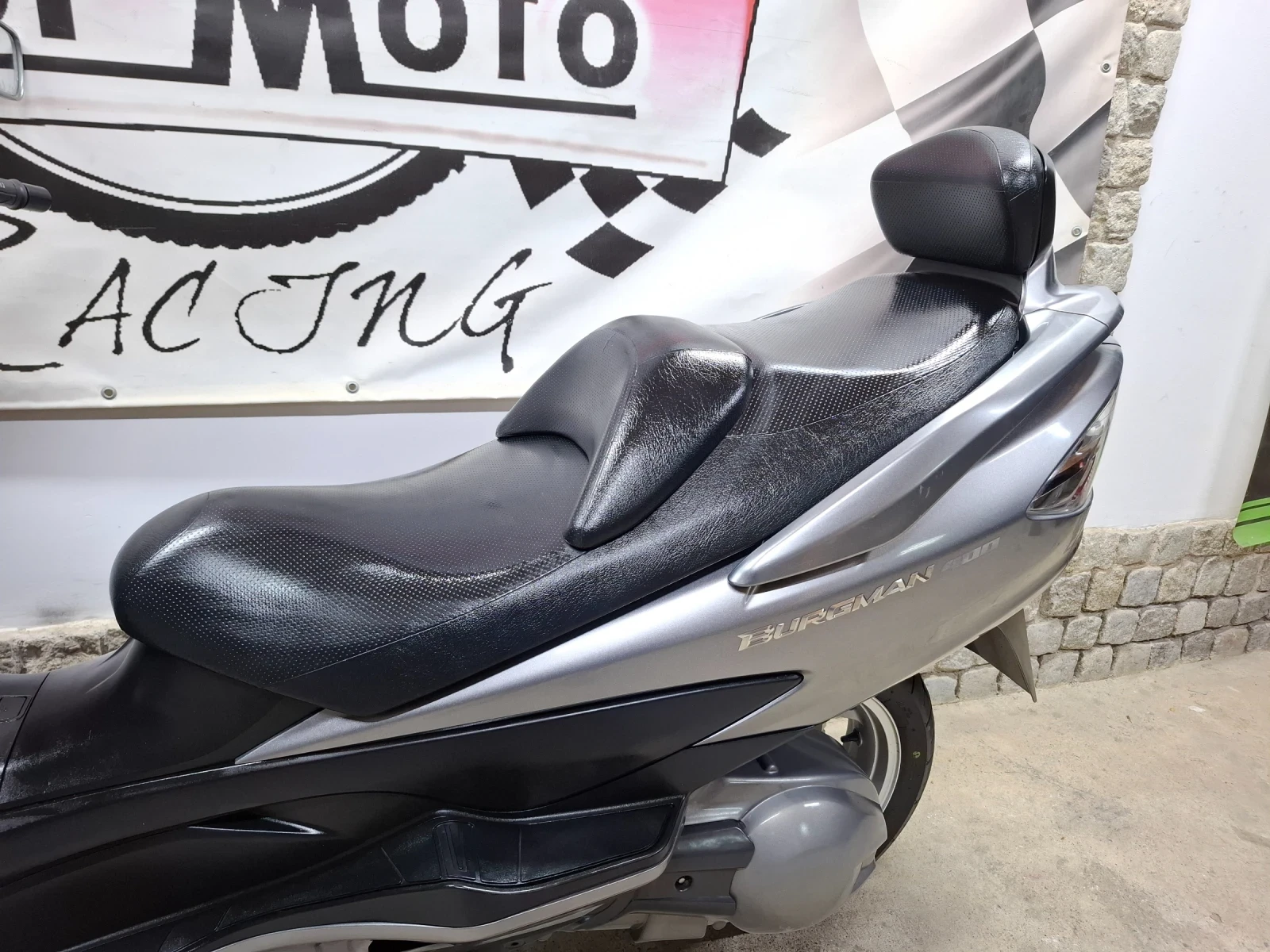 Suzuki Burgman 400i K7 * * *  - изображение 5
