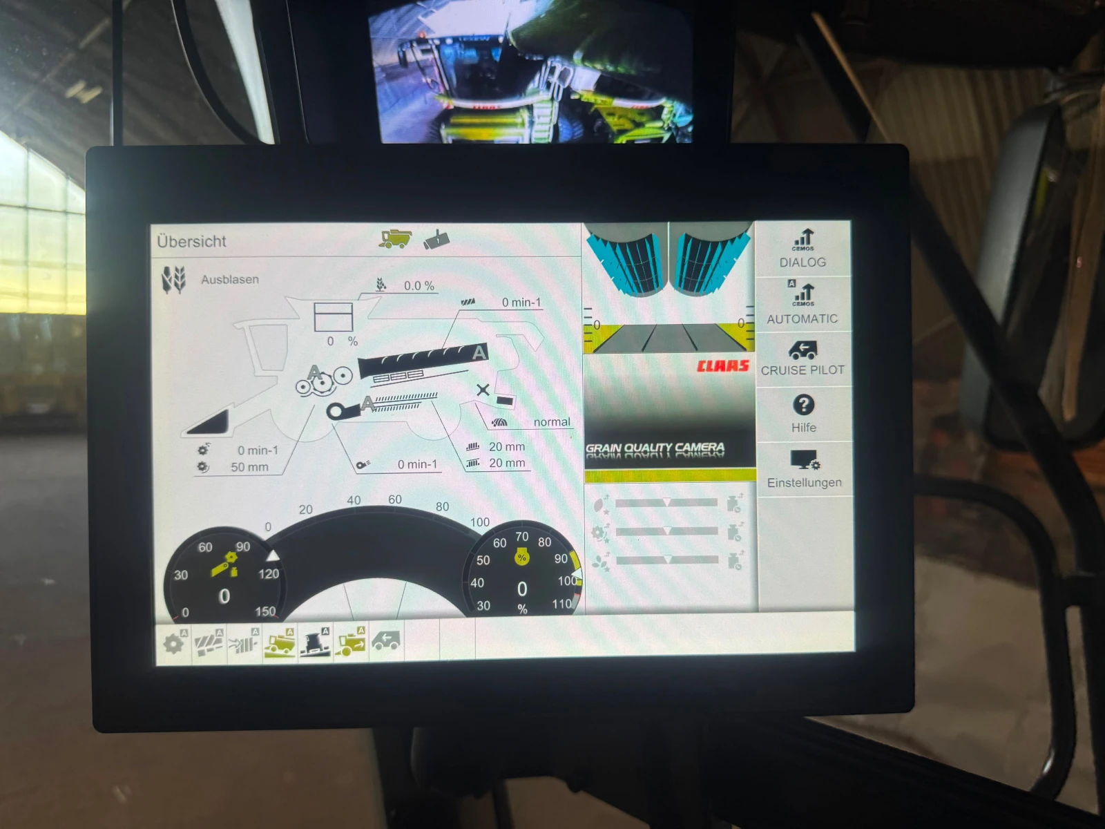 Комбайн Claas LEXION 770 TT + CLAAS VARIO 1230 ЛИЗИНГ, снимка 17 - Селскостопанска техника - 56121796