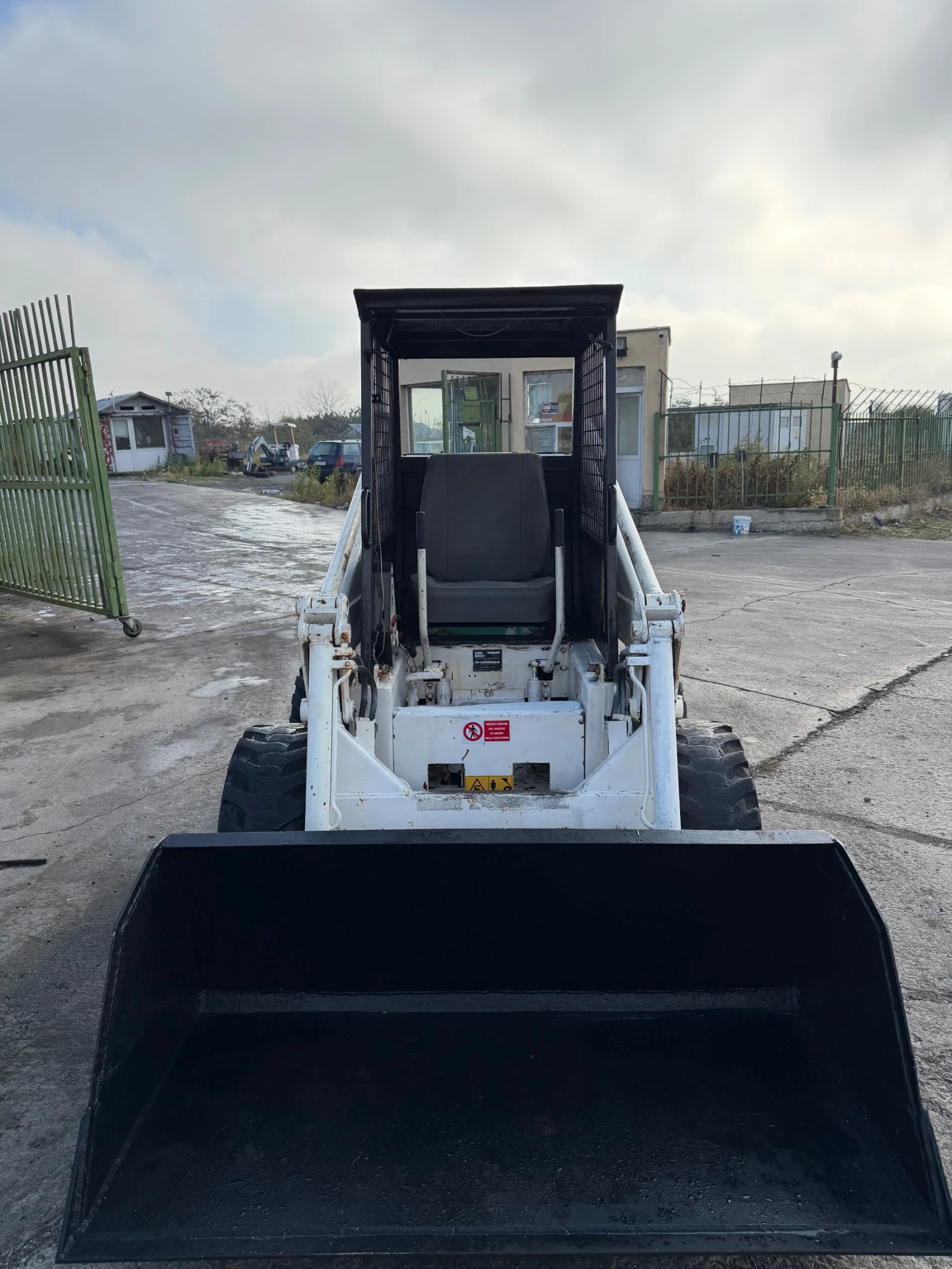Мини челни товарачи Bobcat Bobcat 