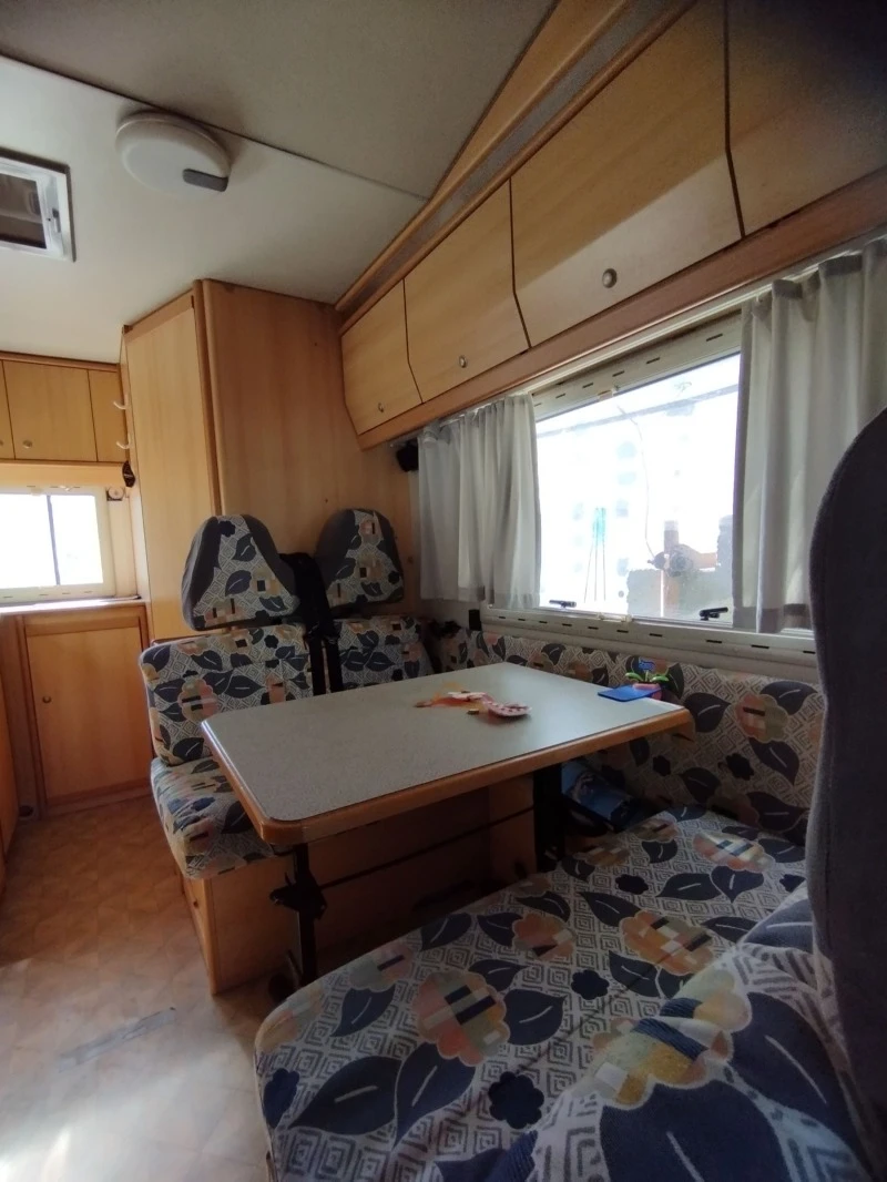 Кемпер Knaus Traveller 575 sport, снимка 15 - Каравани и кемпери - 46213837