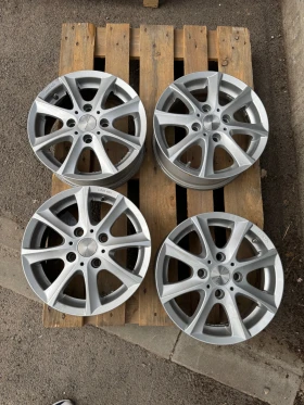 Ford Fiesta 1.5 tdci, снимка 10