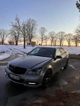 Mercedes-Benz C 220 Avantgarde, снимка 3