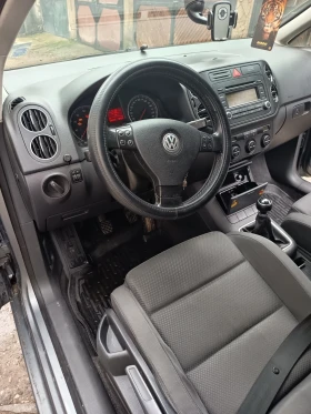 VW Golf Plus - 2355 € / 4605.98 лв. - 98586446 8