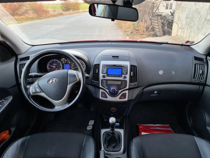 Hyundai I30 1.6crdi 90к.с cw, снимка 16 - Автомобили и джипове - 47659893