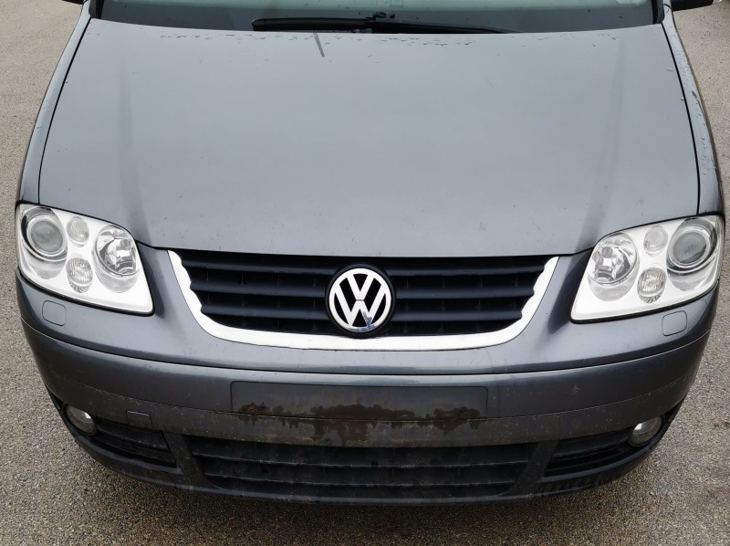 VW Touran, снимка 1 - Автомобили и джипове - 43640065