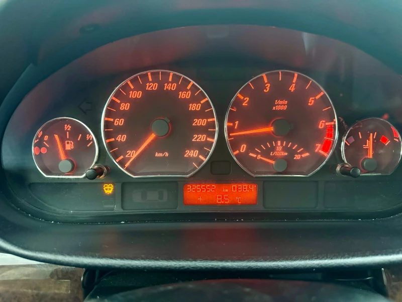 BMW 320 320CI, снимка 13 - Автомобили и джипове - 47628155