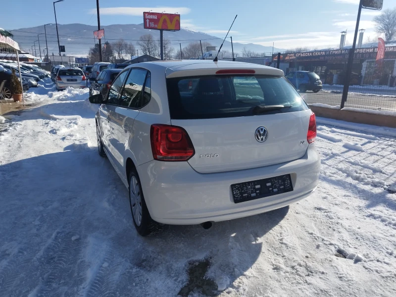 VW Polo 1.4i 16v, снимка 6 - Автомобили и джипове - 48500688