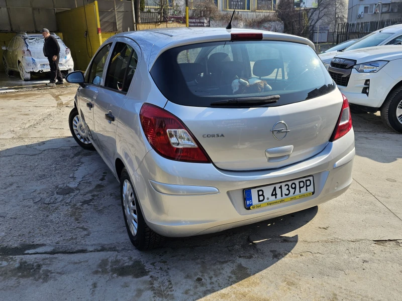 Opel Corsa, снимка 6 - Автомобили и джипове - 48953732