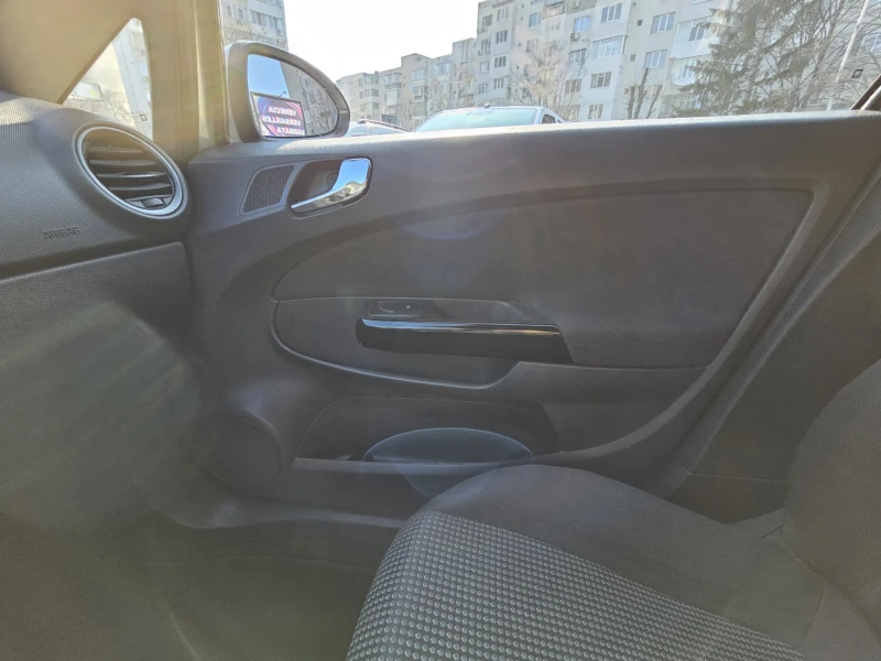 Opel Corsa, снимка 9 - Автомобили и джипове - 48953732