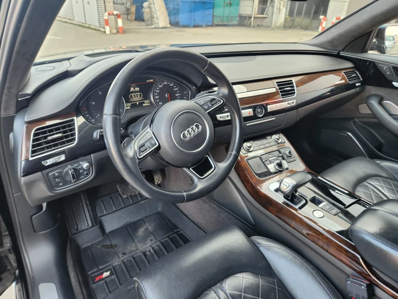 Audi A8 4.2TDI MATRIX FULL BIZNES KLASA 3xTV YNIKAT!!!!, снимка 10 - Автомобили и джипове - 49127770