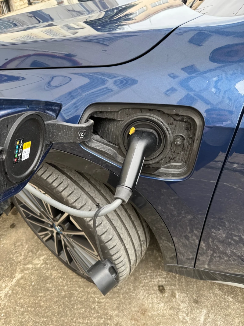 BMW X1 xDrive30e, Гаранционен, Harman Kardon, снимка 6 - Автомобили и джипове - 50027111