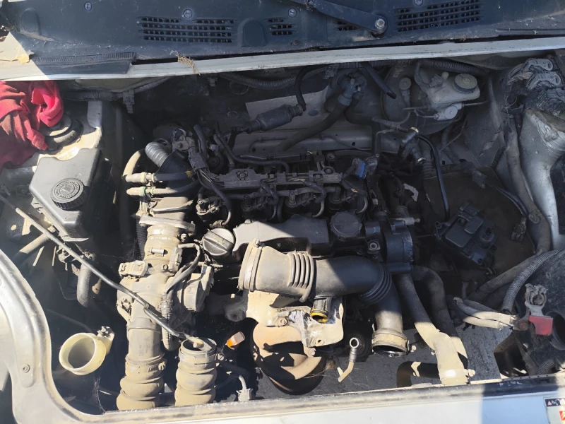 Citroen Berlingo 1.6HDI, снимка 6 - Автомобили и джипове - 50700857