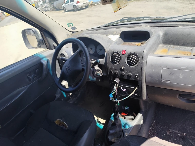 Citroen Berlingo 1.6HDI, снимка 5 - Автомобили и джипове - 50700857