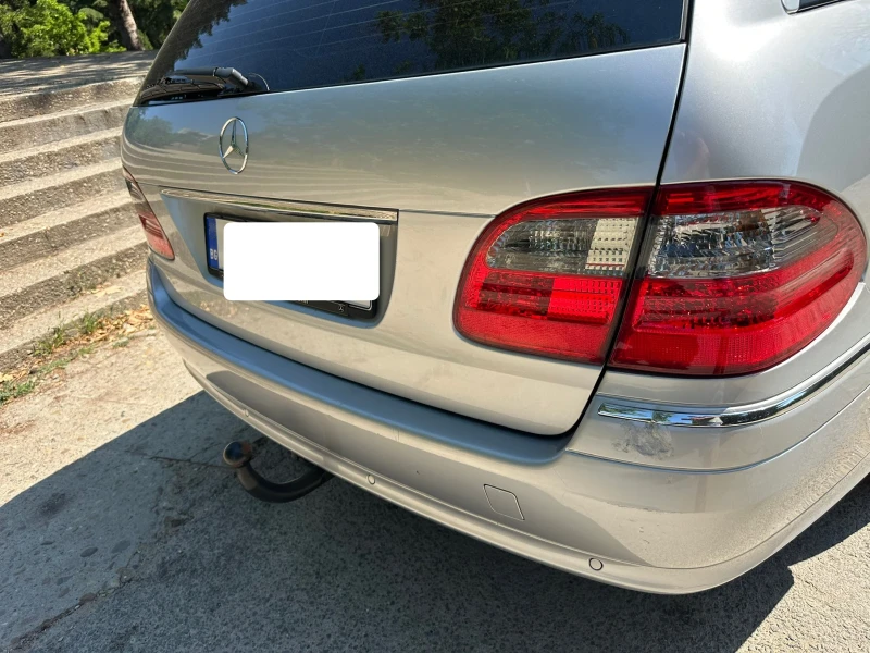 Mercedes-Benz E 220, снимка 7 - Автомобили и джипове - 52096070
